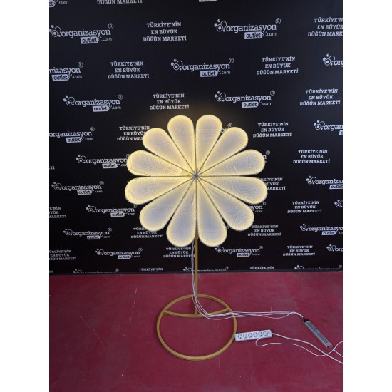 Papatya Işıklı Dekor – 113 cm Çapında, Fırın Boyalı Organizasyon Ürünü Papatya Işıklı Dekor – 113 cm Çapında, Fırın Boyalı Organizasyon Ürünü